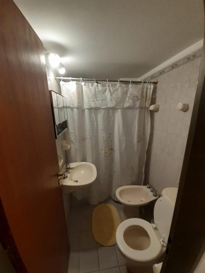 Departamento En Pleno Centro De Ciudad De Mendozaアパートメント エクステリア 写真